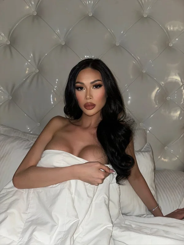 Kimberlybarbie OnlyFans profile on OnlySeek