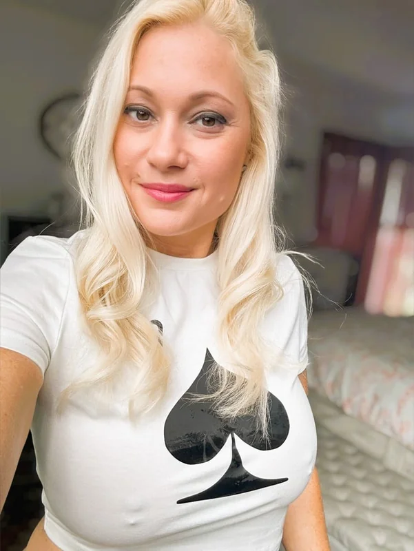Kimbrrrjaxxx OnlyFans profile on OnlySeek
