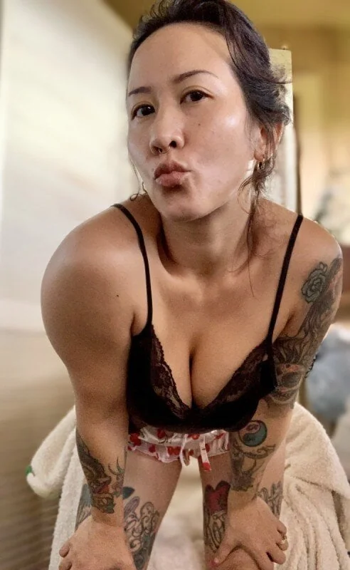 Kimkissesfootgoddessvip OnlyFans profile on OnlySeek