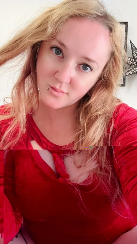 Kisicaxx OnlyFans profile on OnlySeek