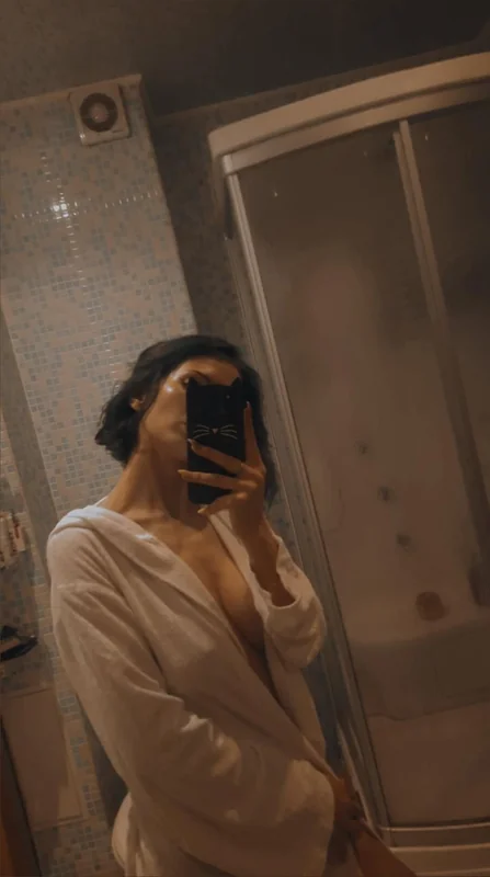 Krisjeyn OnlyFans profile on OnlySeek