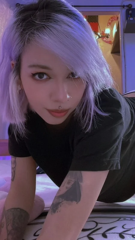 Lababyakem OnlyFans profile on OnlySeek