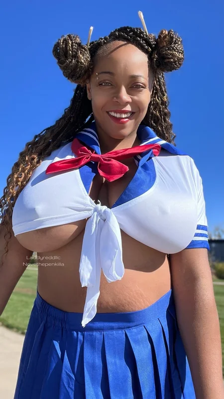 Laddyreddllcfree profile photo