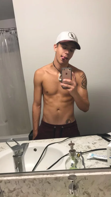 Landon Vega profile photo