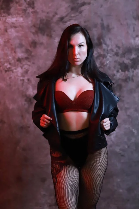 Laura Dragon 🐲 profile photo