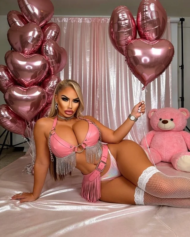 Be my valentine? 💌 Lexi 💞 profile photo