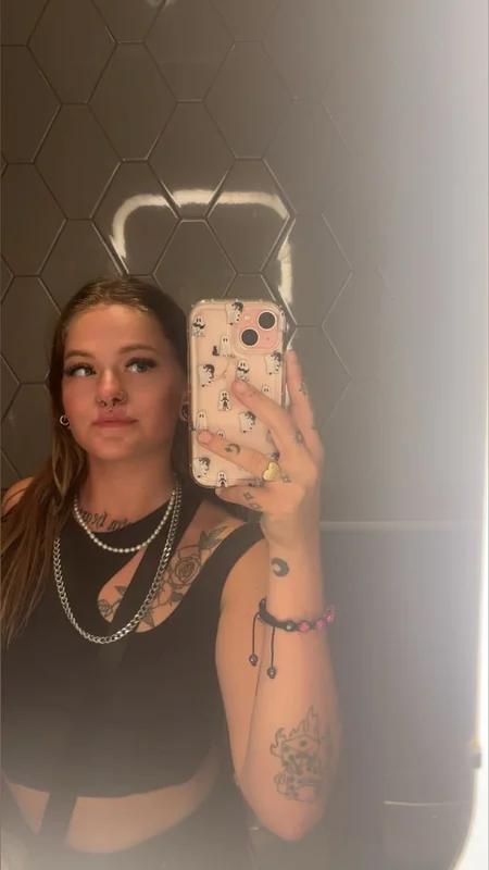 Lily Baby💕 OnlyFans profile on OnlySeek