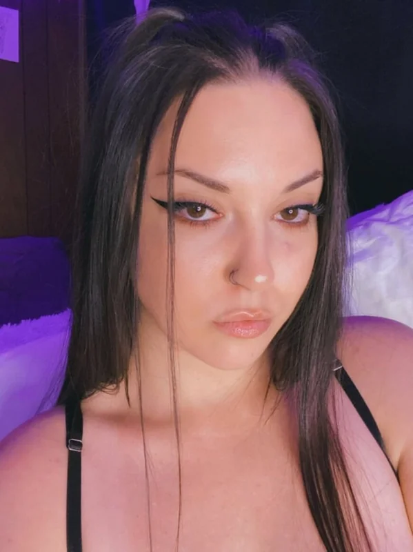 Lochnessa93 profile photo