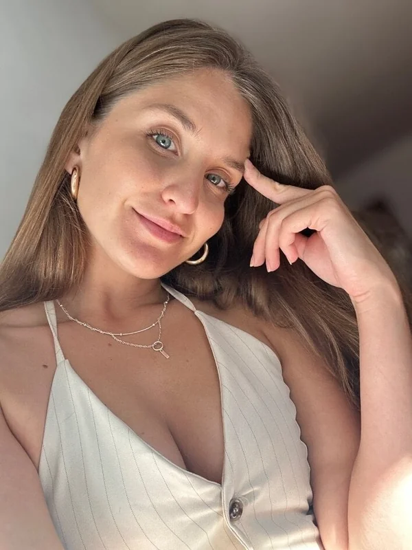 Lucrecia202 profile photo