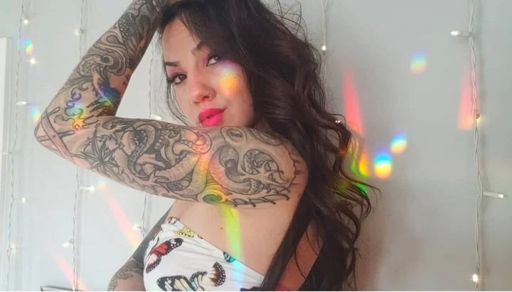 Lunavixxx666 OnlyFans profile on OnlySeek