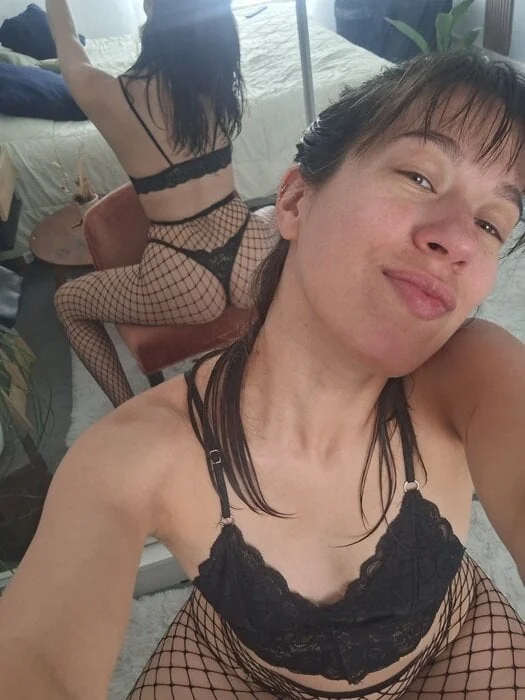 Lupehoney OnlyFans profile on OnlySeek