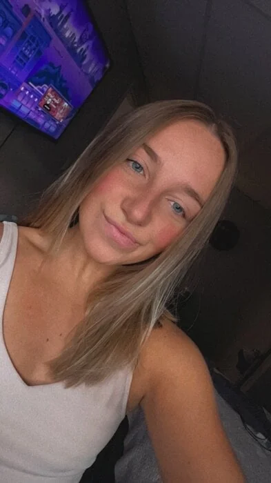 Maebbg OnlyFans profile on OnlySeek