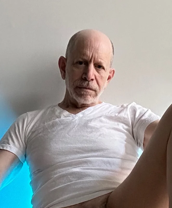 Markcoop314 OnlyFans profile on OnlySeek