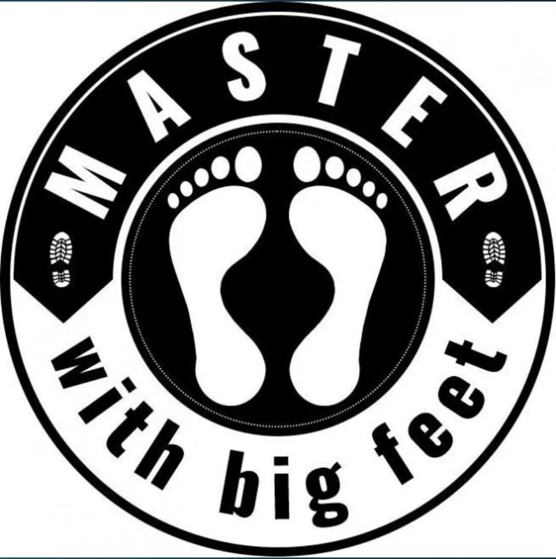 Masterwithbigfeet profile photo