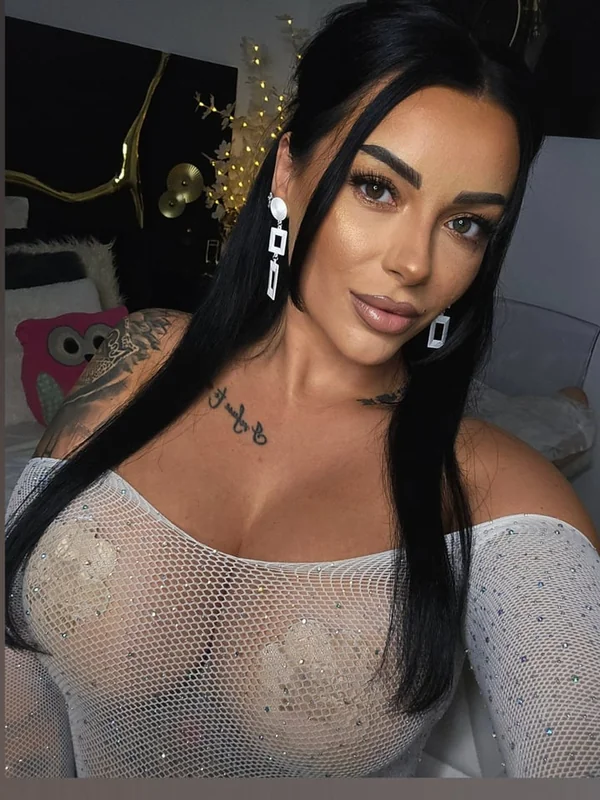 Mazeekin30 profile photo