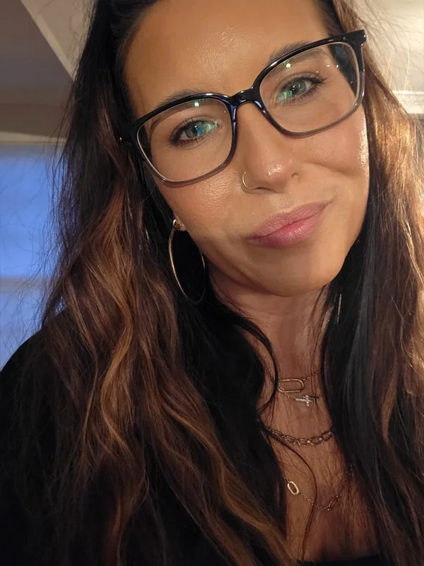 MD_Hotwife_216 OnlyFans profile on OnlySeek