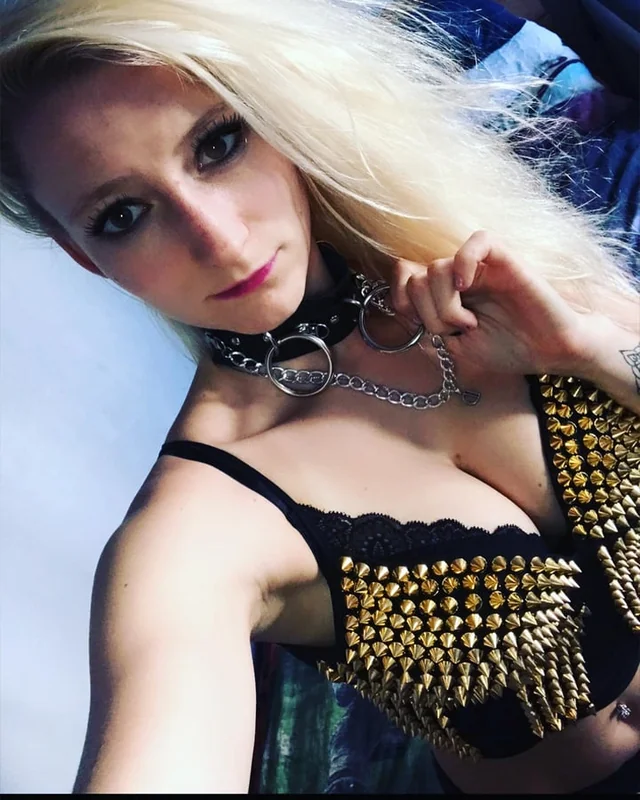 Meggiegothgirl OnlyFans profile on OnlySeek