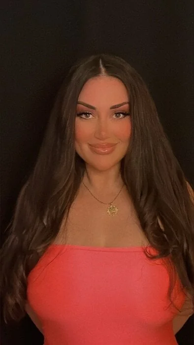 Misselizabethanne OnlyFans profile on OnlySeek