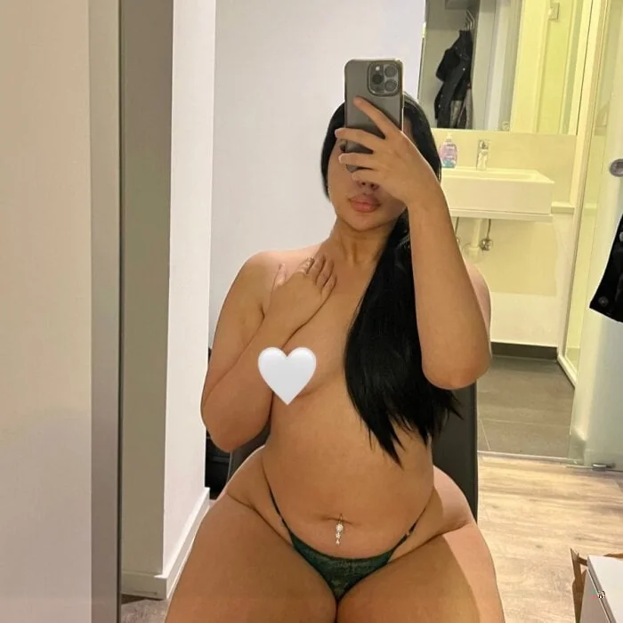 Missthicciana OnlyFans profile on OnlySeek