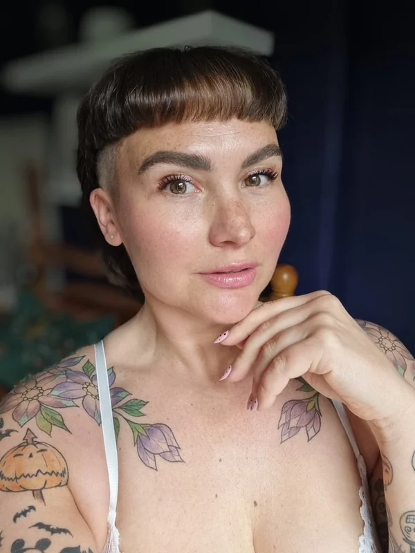 Miss victoria myers profile photo