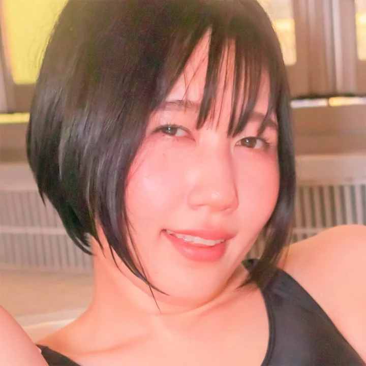 MOMOCHINO profile photo
