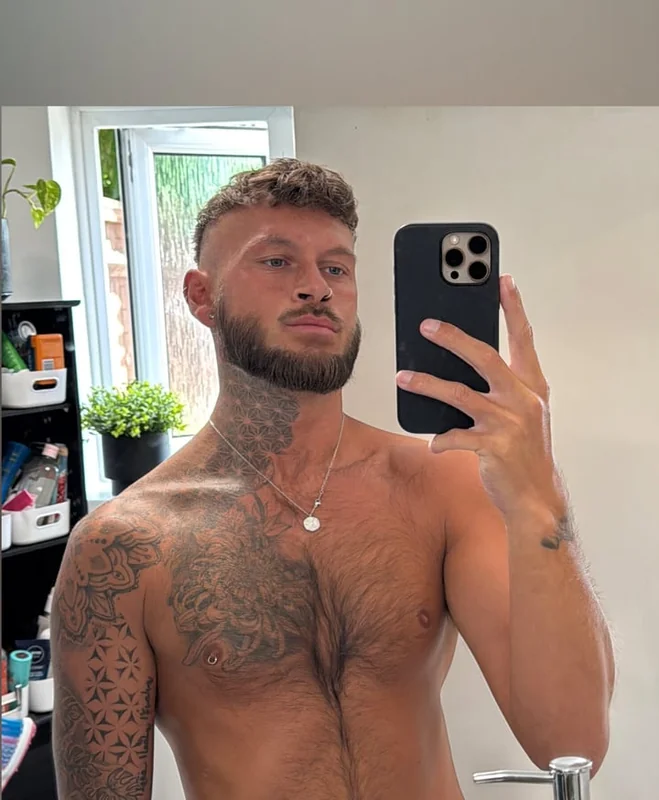 Motorhole OnlyFans profile on OnlySeek