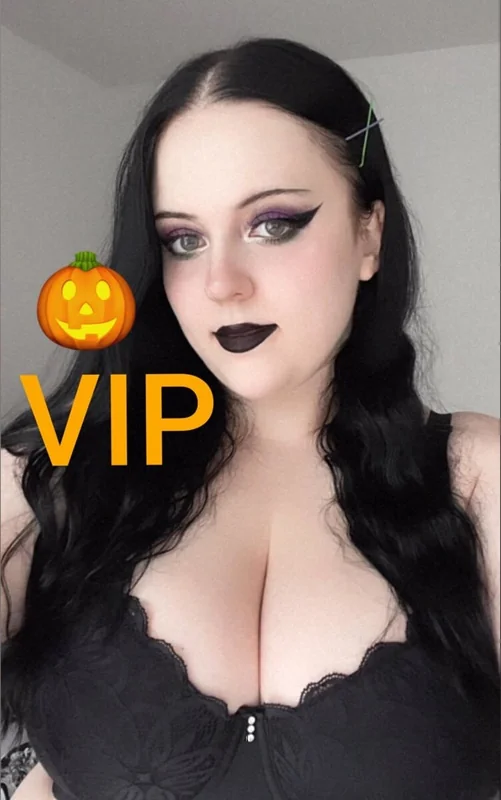 Mrsemmablazevip OnlyFans profile on OnlySeek