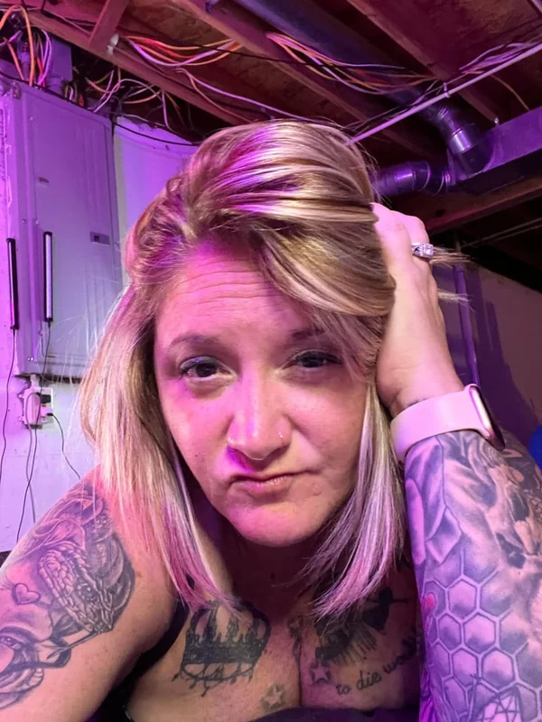 🤍♠️Midwest_hotwife_free⚫️⚪️ OnlyFans profile on OnlySeek