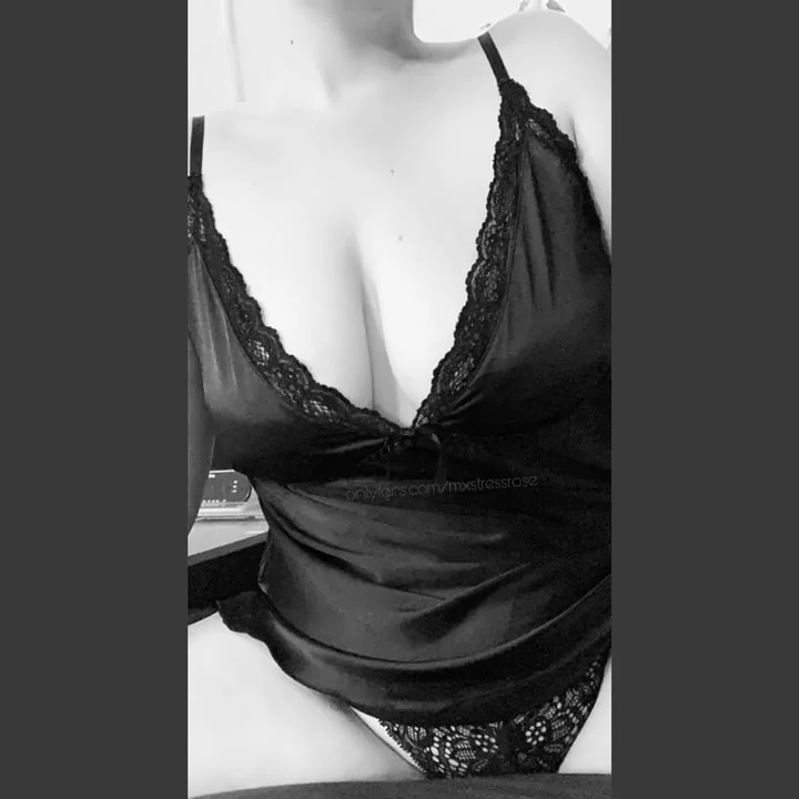 Mxstressrose profile photo