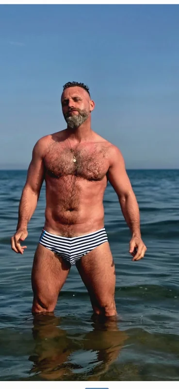 Nakedmarius profile photo