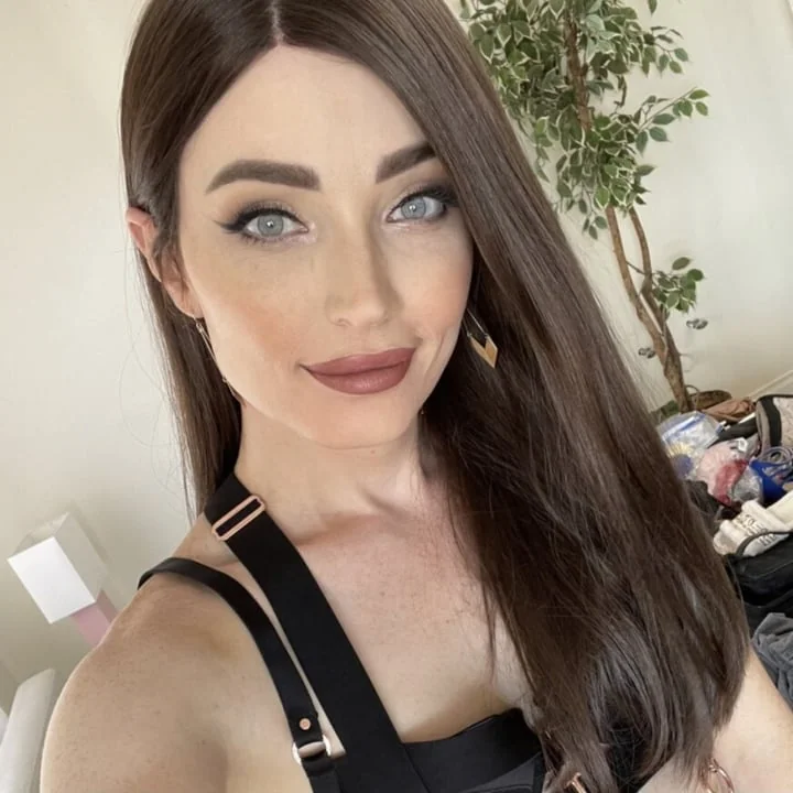 Natalie Mars OnlyFans profile on OnlySeek