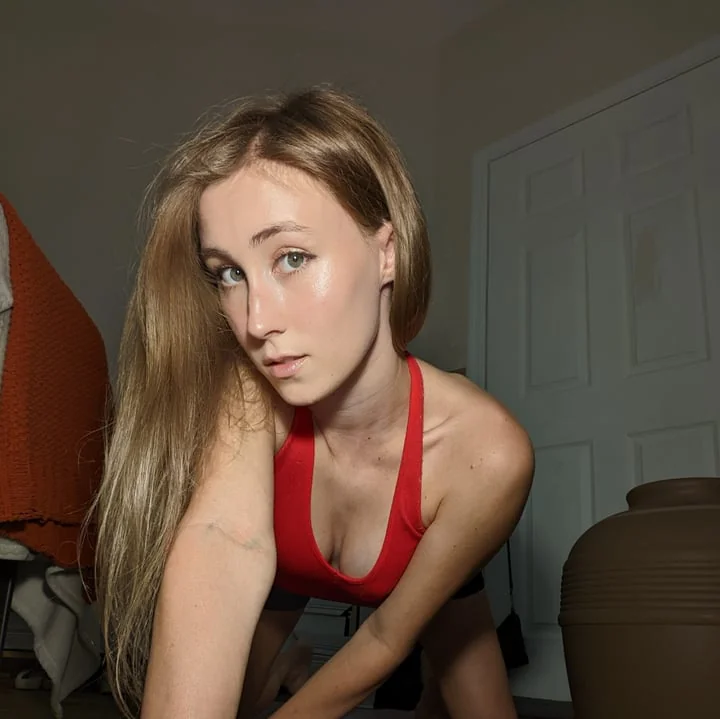 Nerdnextdoorfree OnlyFans profile on OnlySeek