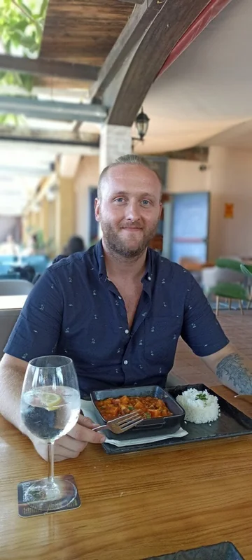 Nicoslowefree profile photo