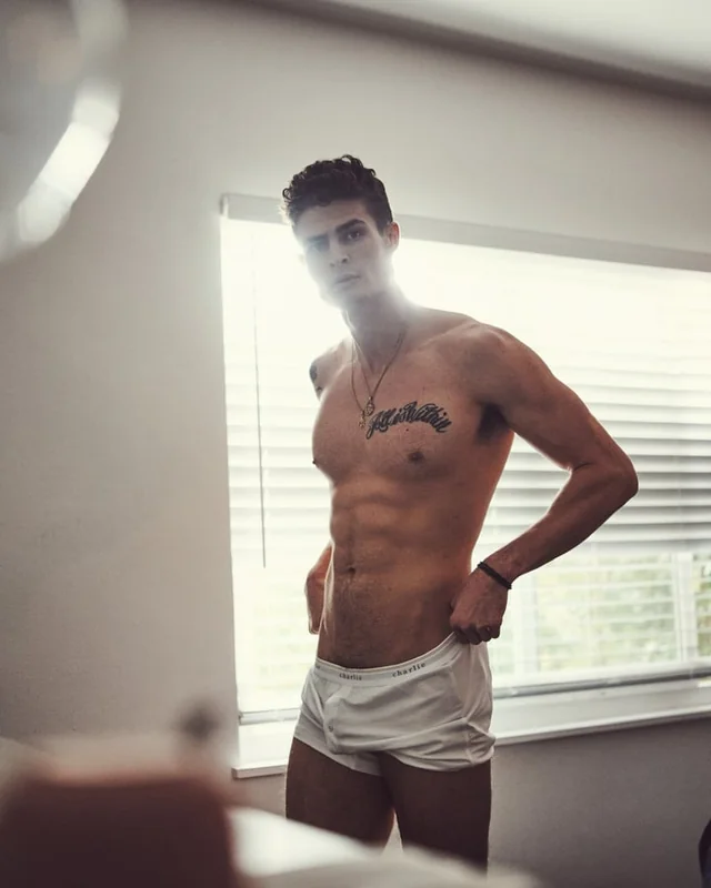 Nolanzar23 OnlyFans profile on OnlySeek