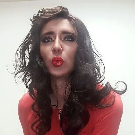 Nylonmolly profile photo