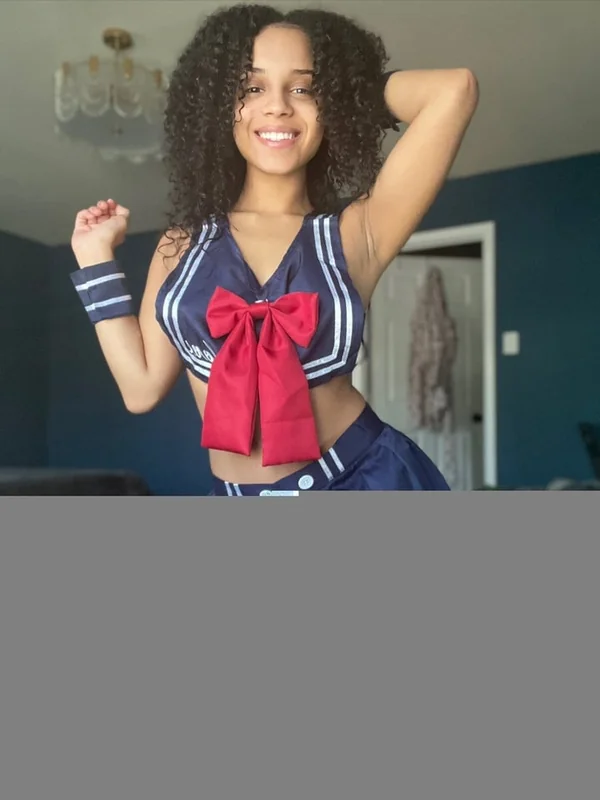 Officialsakuraaa OnlyFans profile on OnlySeek