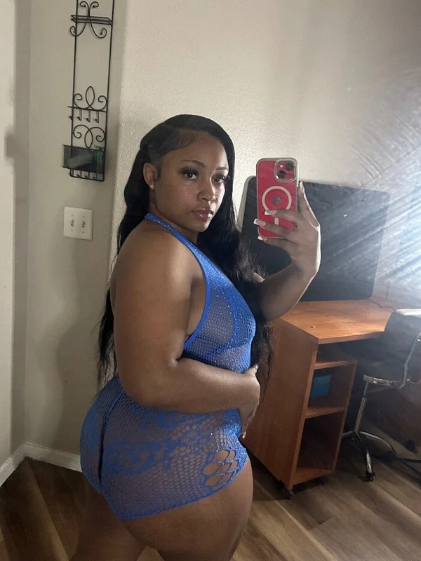 Empress 🍑 profile photo