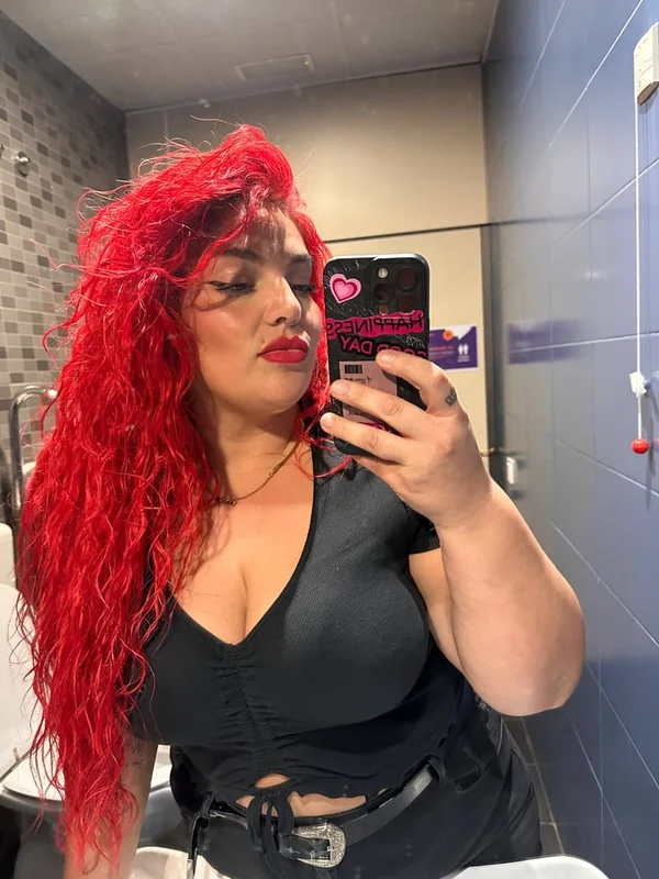 Pelirrojita profile photo