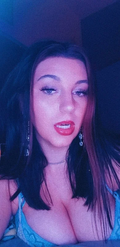 Pinklux1 profile photo