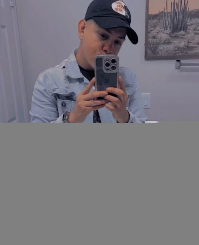 Plugziee1993 OnlyFans profile on OnlySeek