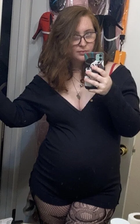 Pr3ttyandpr3gnant profile photo