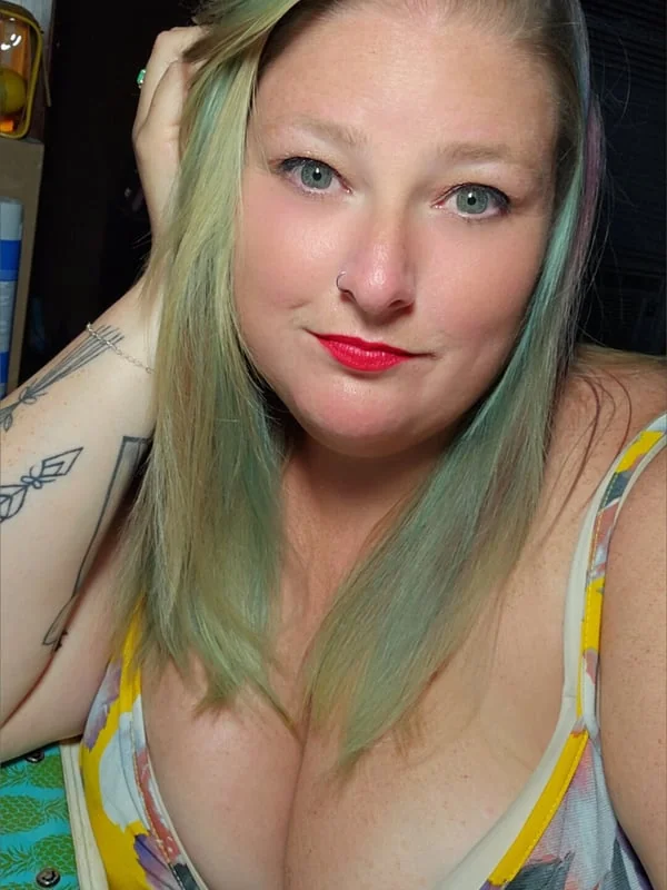 Princess Big Tits 👸 OnlyFans profile on OnlySeek