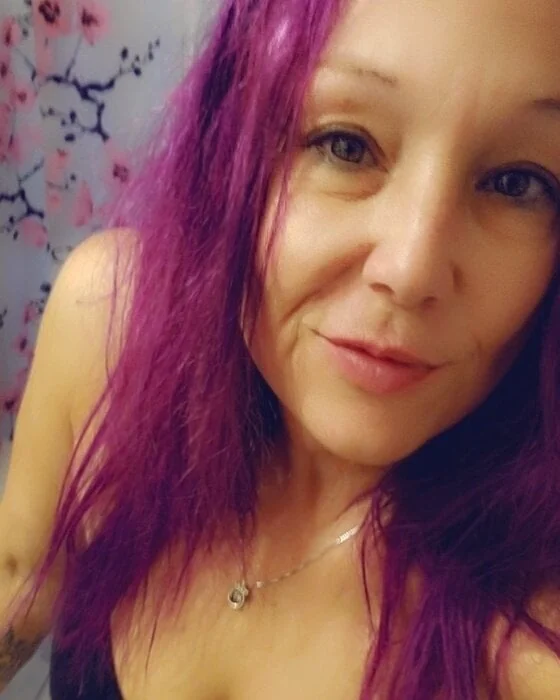 Purplequeenbrat profile photo