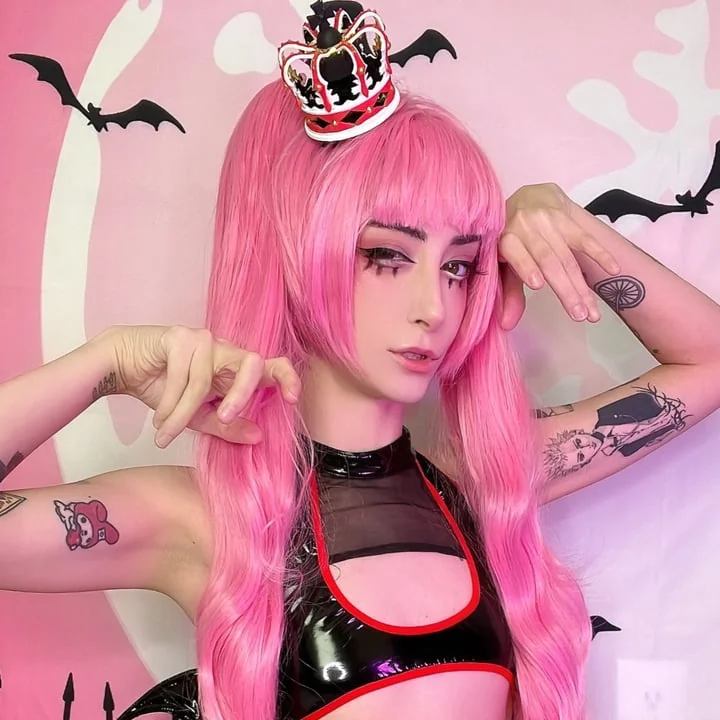 Putrid profile photo