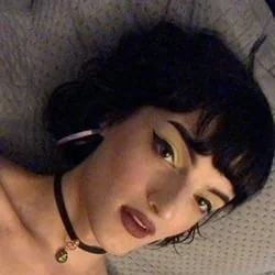 Queenaddie profile photo