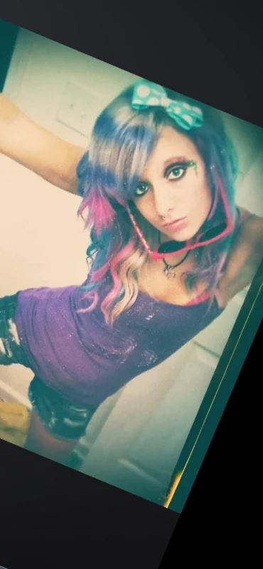 Demi profile photo