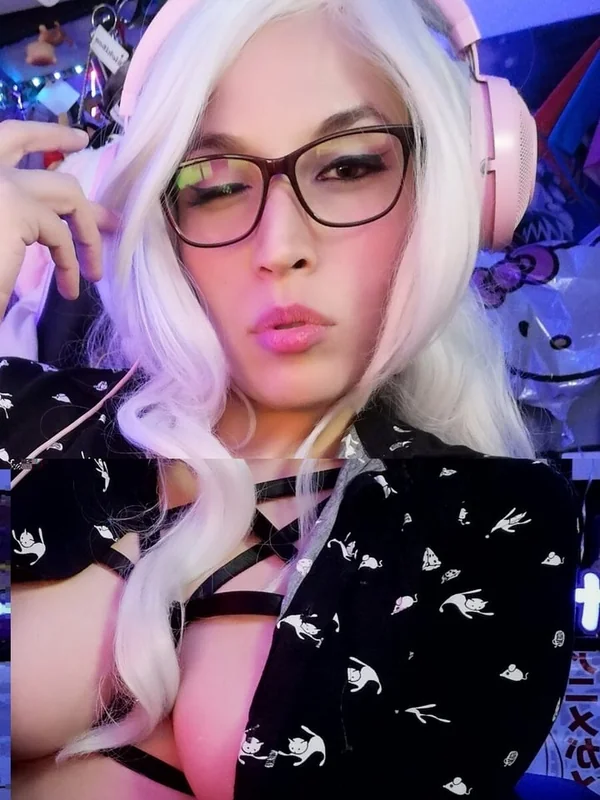 Rinamx OnlyFans profile on OnlySeek