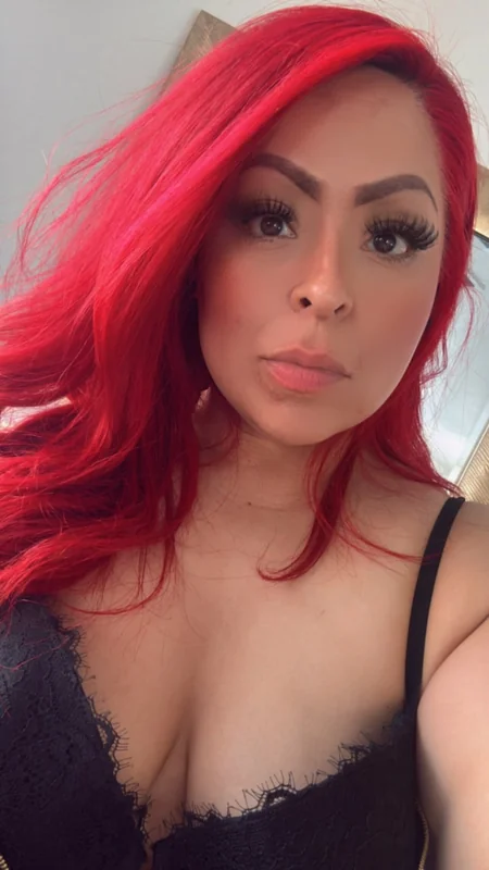 Roxxxiierosee OnlyFans profile on OnlySeek