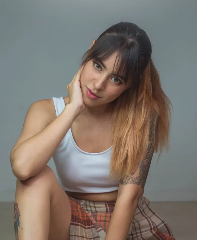 Salmakia OnlyFans profile on OnlySeek