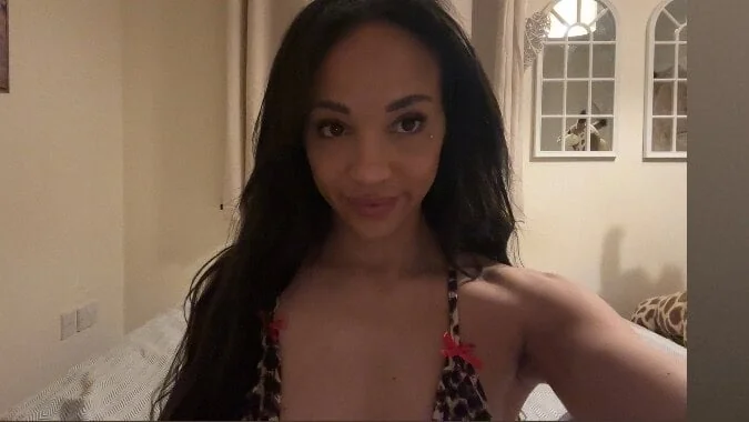 Sammielottie OnlyFans profile on OnlySeek